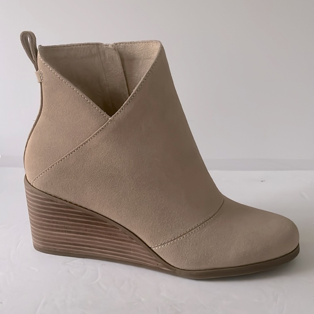 TOMS Sutton Wedge Ankle Bootie Tan Suede Leather Stacked Heel Shoes Size 11 NWT - Picture 6 of 10